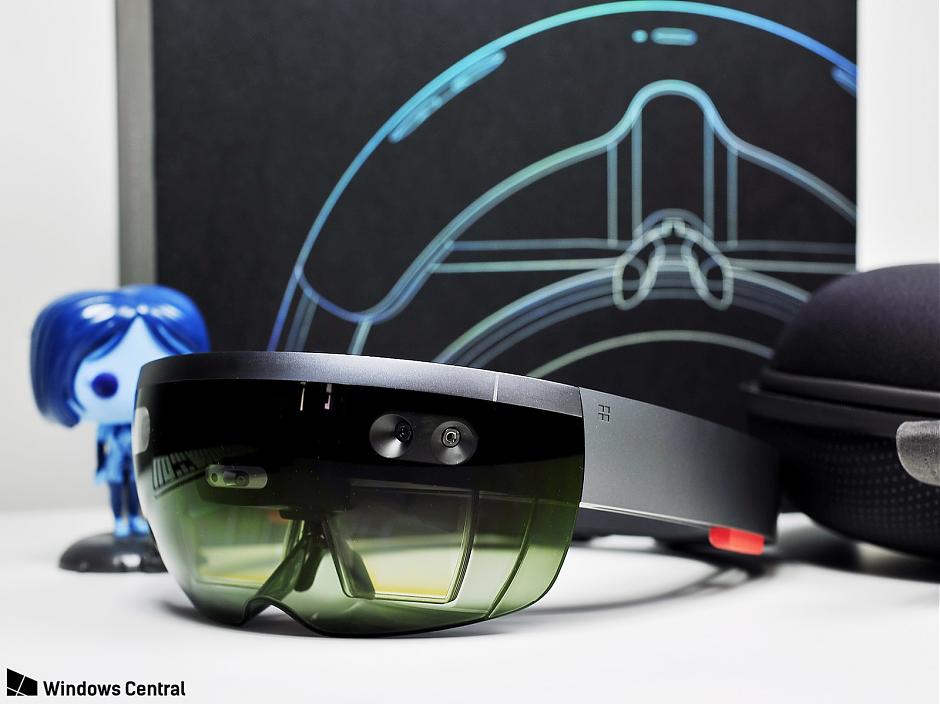Microsoft patent hints HoloLens 2 could pack double the field of view